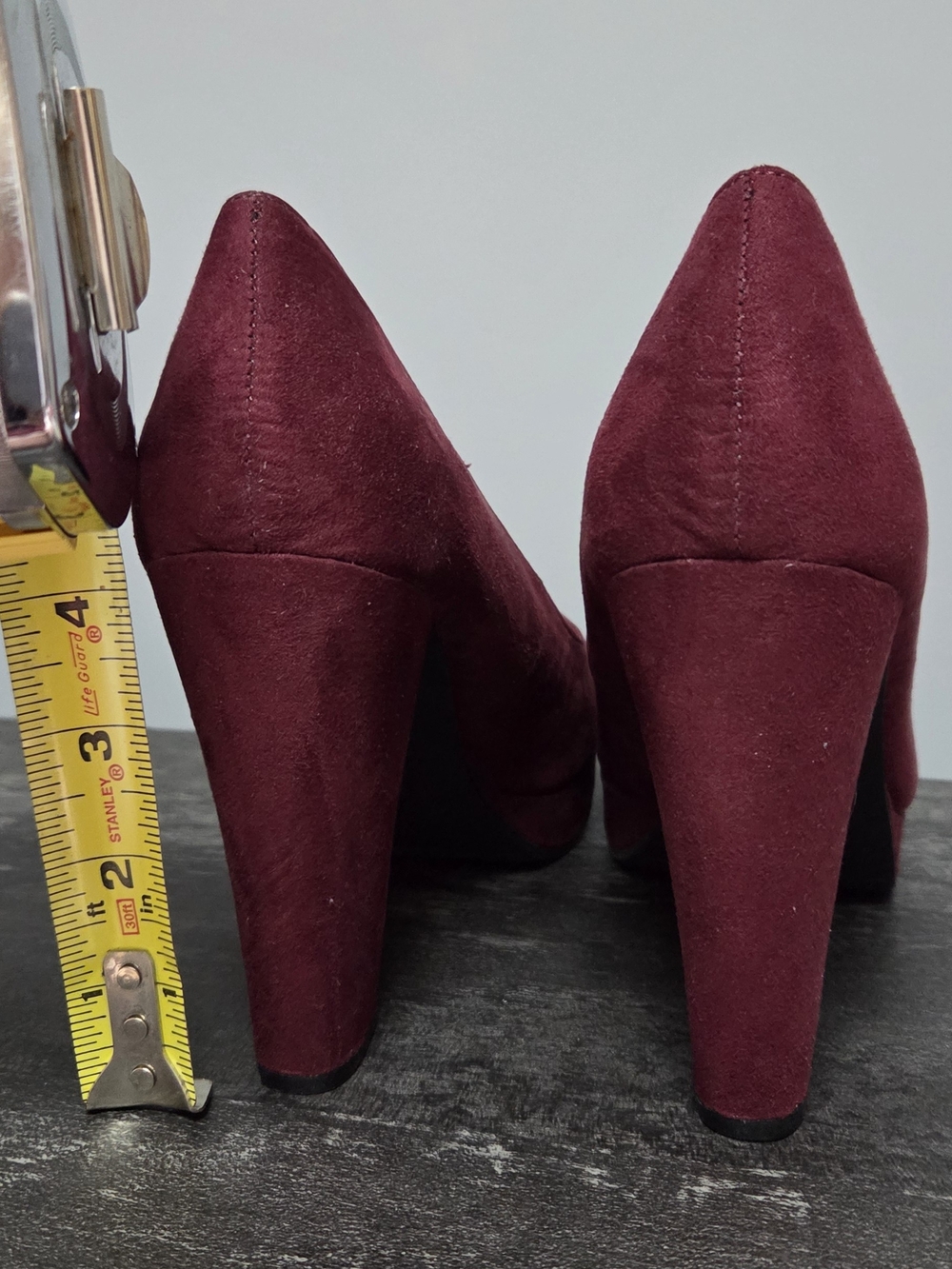 Women's Burgundy Suede Platform Pump - Picture 3 of 3